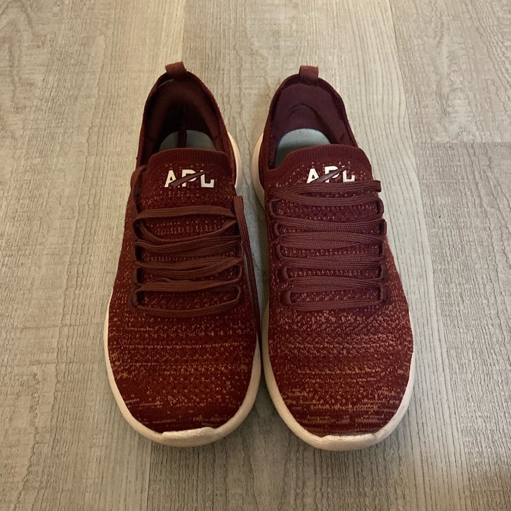 APL Techloom Breeze Sneakers